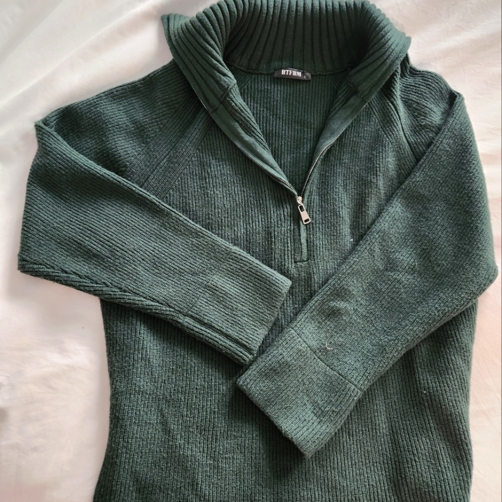 Amazon Oversized Sweater 3/4 zip Forest Green Size Small